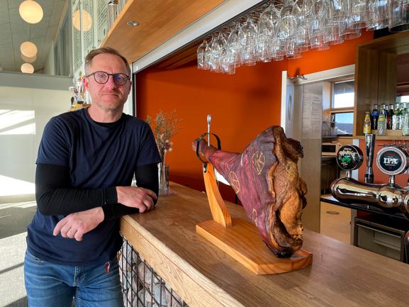 Kenneth Kragelund – ny mand i spidsen for Restauranten på Volstrup Golfcenter.