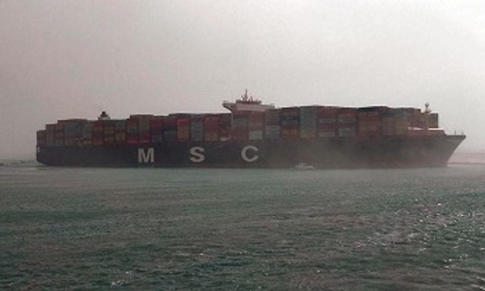 'MSC Istanbul' da det igen var flydende i Suez-kanalen.
