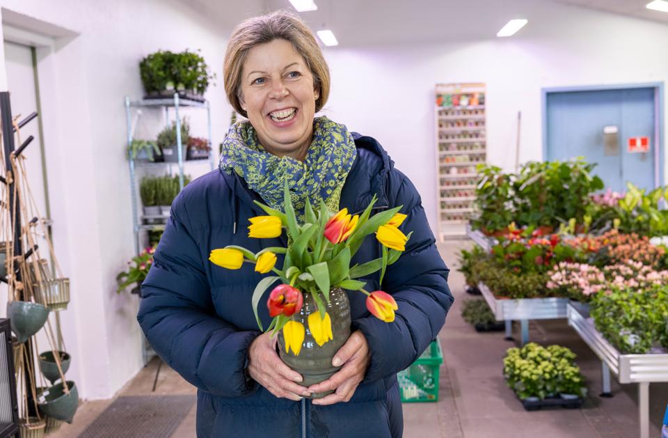 Den nye planteskole åbnede, og der var blandt andet mange tulipaner at finde. <i>Foto: Kim Dahl Hansen</i>