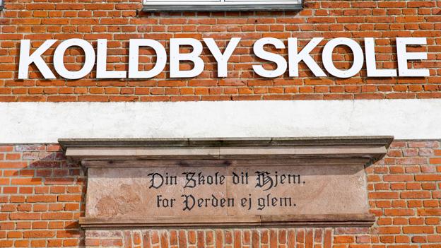 Koldby Skole er en af fem skoler i Thisted Kommune, som måske skal lukke, hvis et forslag til ny skolestruktur realiseres beskrevet. Forslaget er lige nu i høring. <i>Foto: Bo Lehm</i>