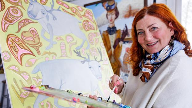 Natalia Dolgova er uddannet kunstmaler gennem Det Kejserlige Kunstakademi i St. Petersborg. <i>Foto: Bo Lehm</i>