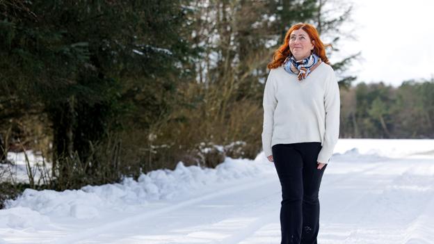 Natalia Dolgova er russisk-ukrainer bosat i Frøstrup, og hun håber på, at krigen i Ukraine snart får en ende. <i>Foto: Bo Lehm</i>