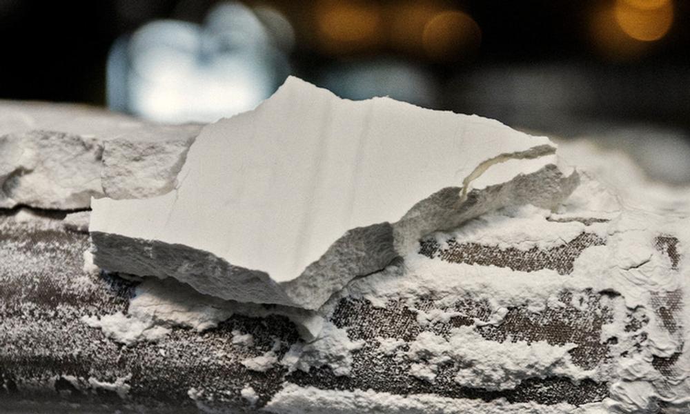 Det sällsynta ämnet volframkarbid är en nyckelkomponent i hårdmetall. Det sällsynta ämnet volframkarbid är en nyckelkomponent i hårdmetall.