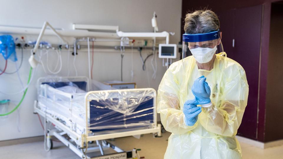 Da der under coronaepidemien blev registreret flest nye indlæggelser af personer, der var testet positive for corona, blev der fra dag til dag indlagt over 400 personer på et døgn. Det var i vinteren 2022. (Arkivfoto). <i>Ida Marie Odgaard/Ritzau Scanpix</i>