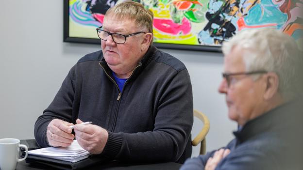 Benny Engelsted Karlsen var en af de første til at tage sagen op med varmeværket i foråret 2022, da han er på efterløn og ville søge om en varmecheck. <i>Foto: Henrik Bo</i>