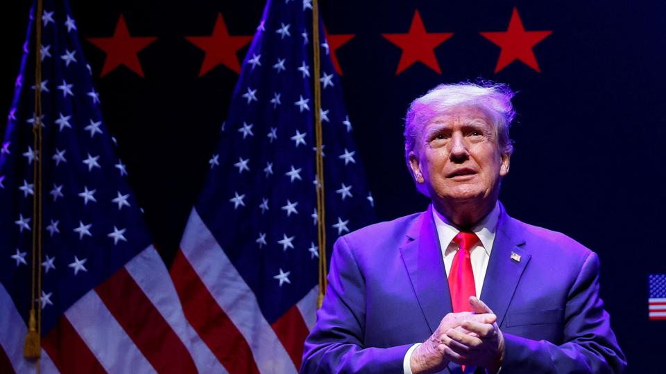 Donald Trump er tilbage på de sociale medier, efter at han blev udelukket som følge af et stormløb den 6. januar 2021. (Arkivfoto). <i>Jonathan Ernst/Reuters</i>
