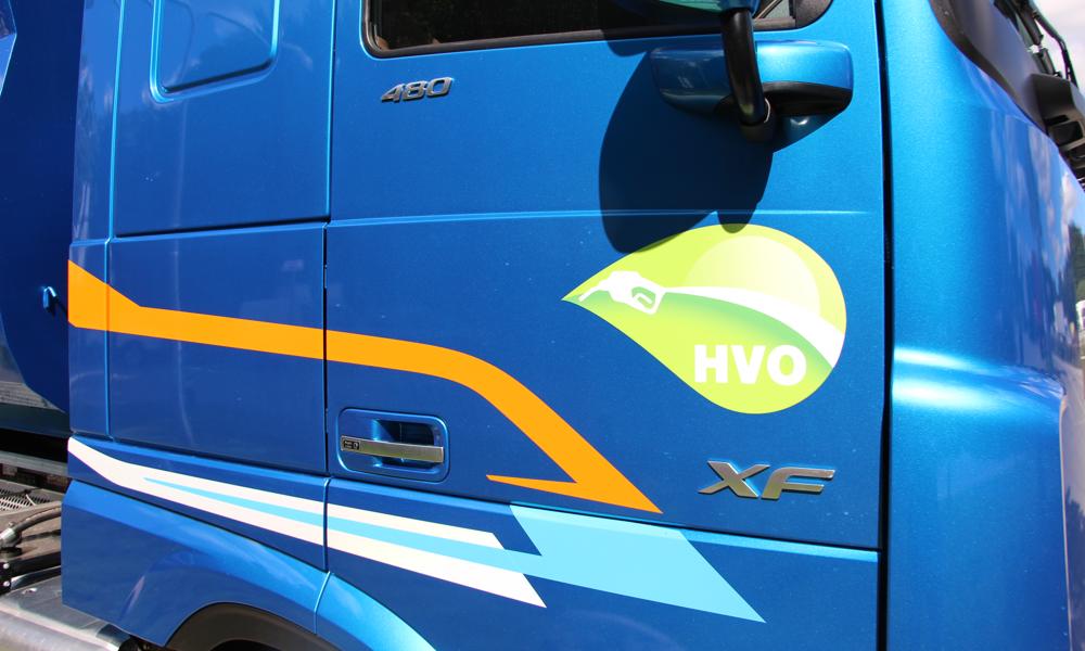 HVO kan anvendes i stedet for almindelig på langt de fleste moderne diesellastbiler. HVO kan anvendes i stedet for almindelig på langt de fleste moderne diesellastbiler.