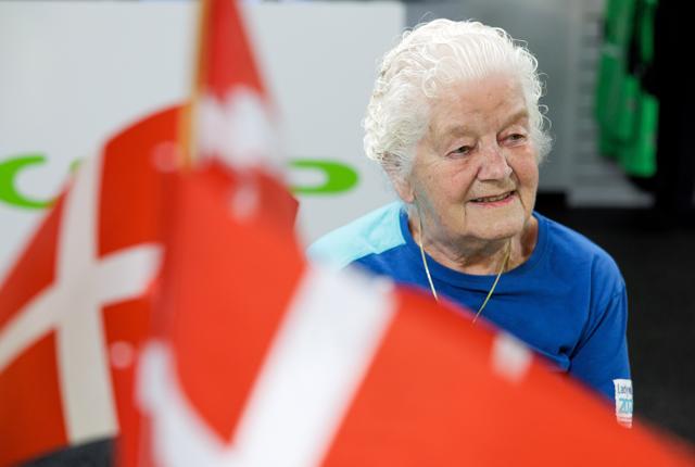 Erna Nielsen fra Vilsund fylder snart 90 år, men trods en moden alder holder hun sig i gang og går i fitness to gange i ugen.