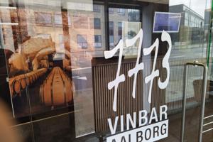 45 forskellige vine frister i Aalborgs nye vinbar