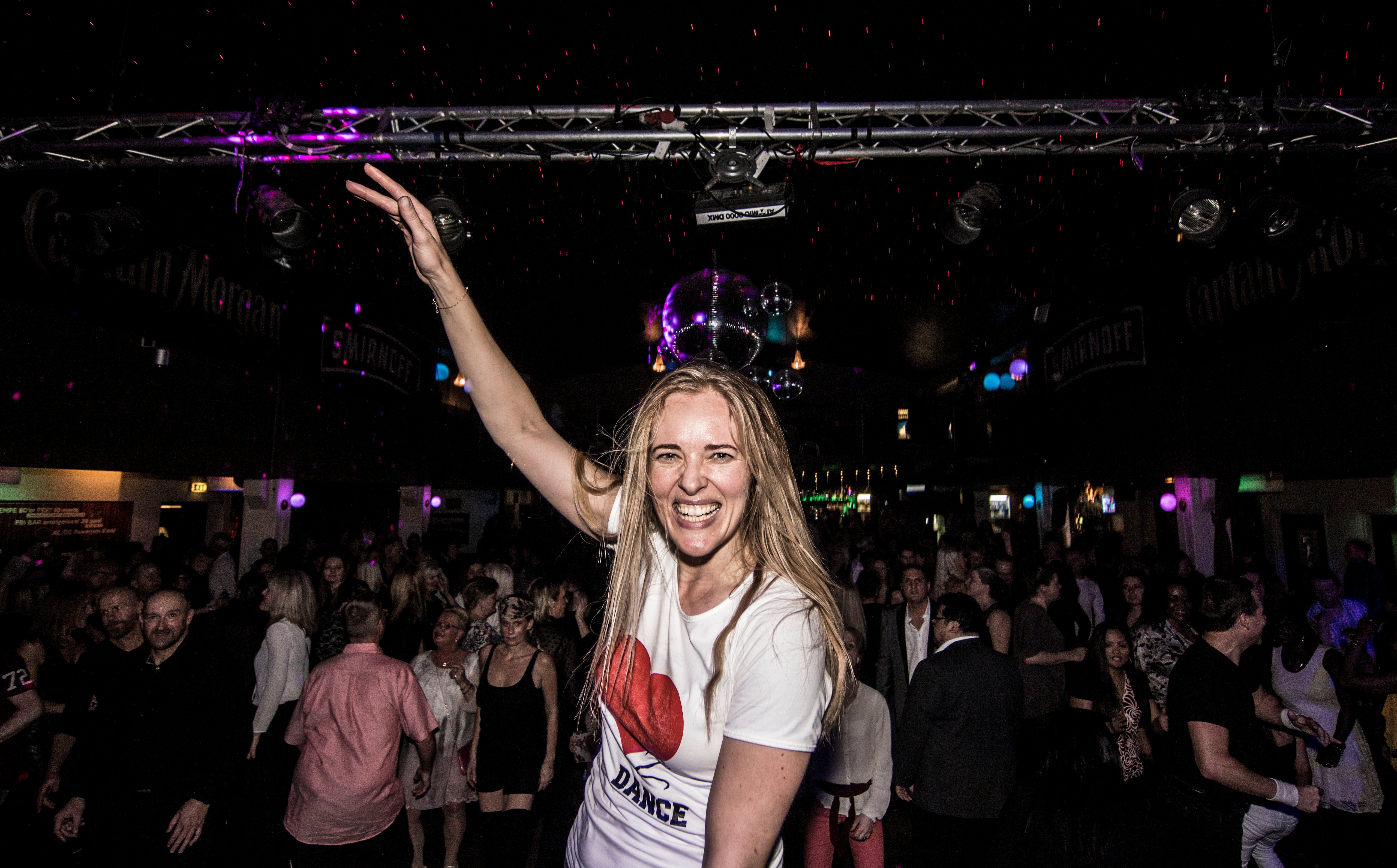 Populære dansefester vil sprede god karma - nu også i Thisted