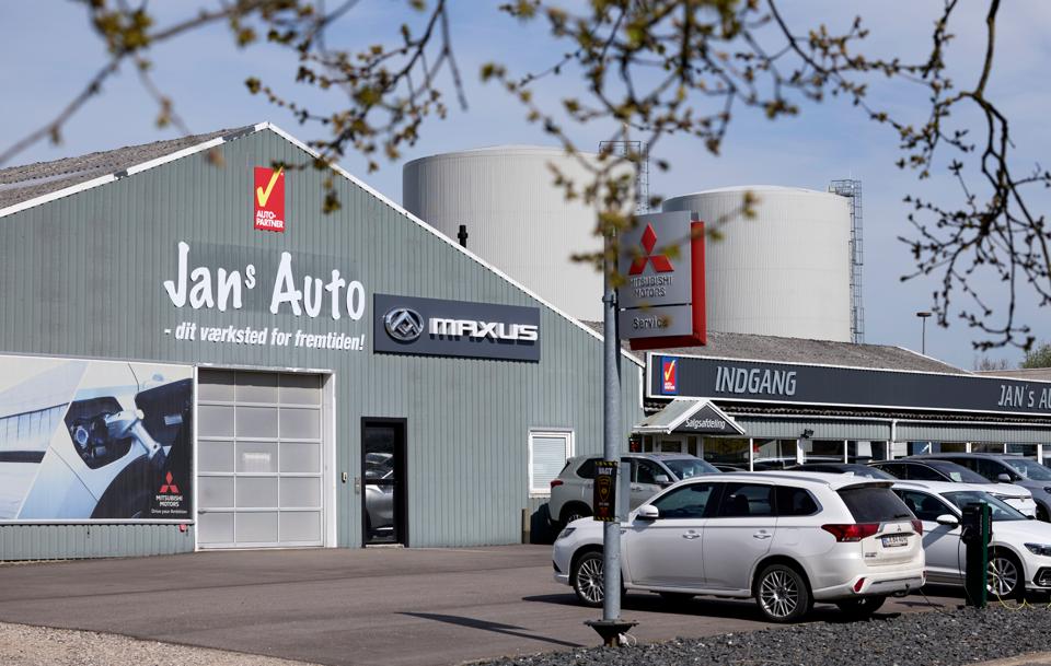 Jans Auto i Hobro er begæret konkurs  Hobro 09. maj 2023. <i>Foto: Henrik Bo</i>