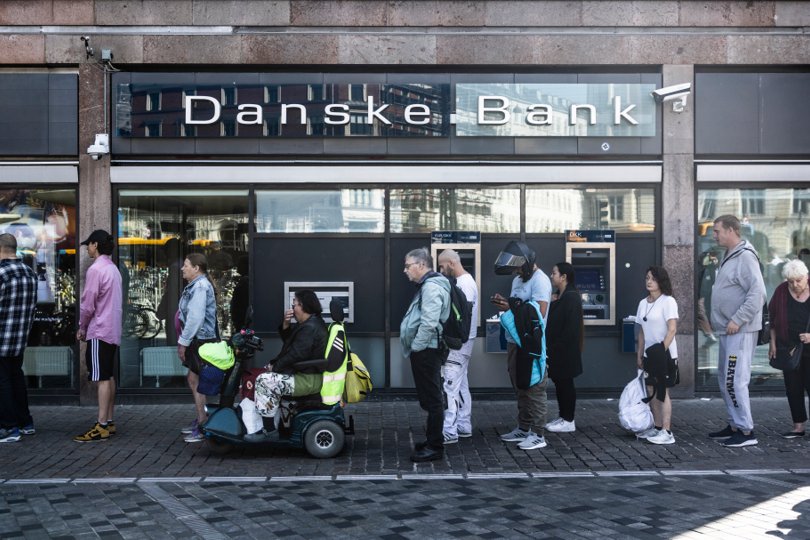 I alt havde danskerne ved udgangen af april 1.115 milliarder kroner stående på almindelige anfordringskonti - en almindelig lønkonto uden opsigelsesvilkår - i bankerne. Det er rekordhøjt. <i>Foto: Anders Holst Pedersen/Ritzau Scanpix</i>