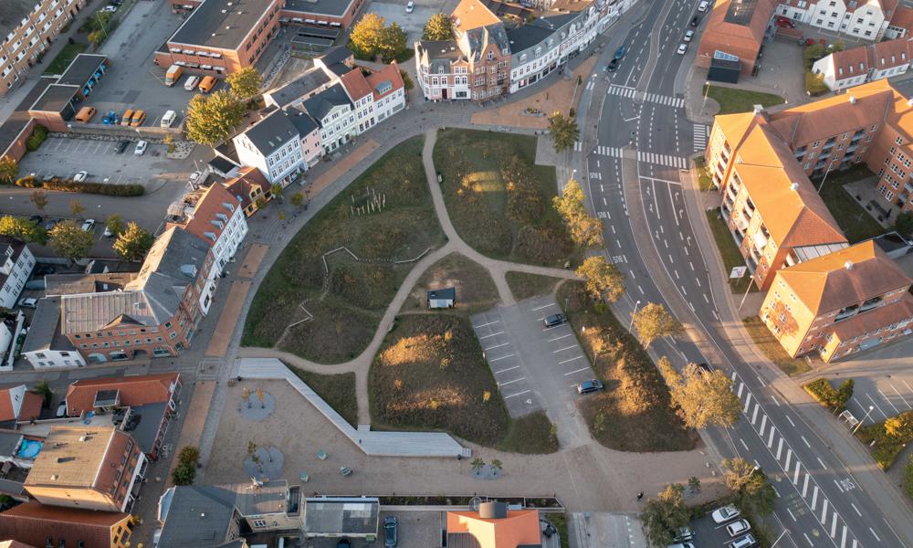 Luftfoto af Nørreport i i Aabenraa dag. Luftfoto af Nørreport i i Aabenraa dag.
