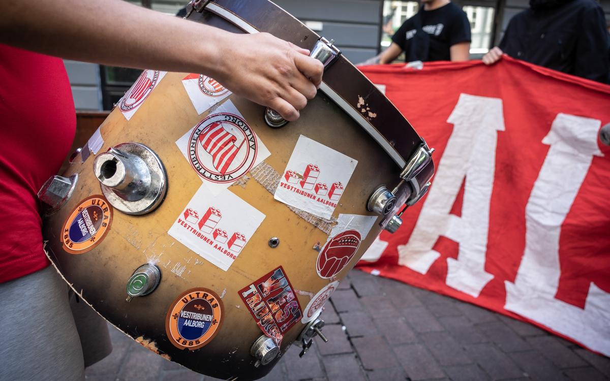AaB-fans løb ind i klø på Østerbro - Gå til historien | Nordjyske.dk