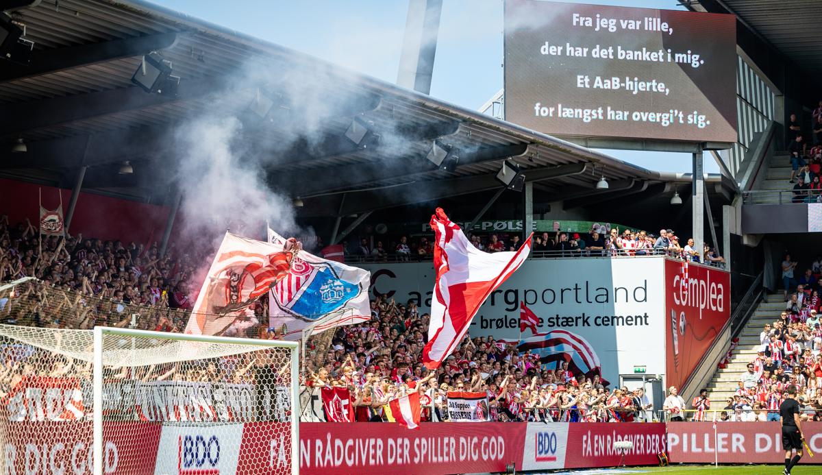 Stærkt politikritiske AaB-fans udløste kædereaktion | Nordjyske.dk