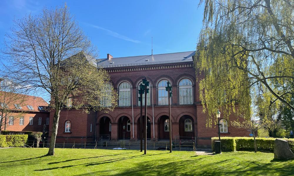 Det gamle rådhus på Stænderpladsen i Viborg. bygningen stod færdig i 1874. Det gamle rådhus på Stænderpladsen i Viborg. bygningen stod færdig i 1874.
