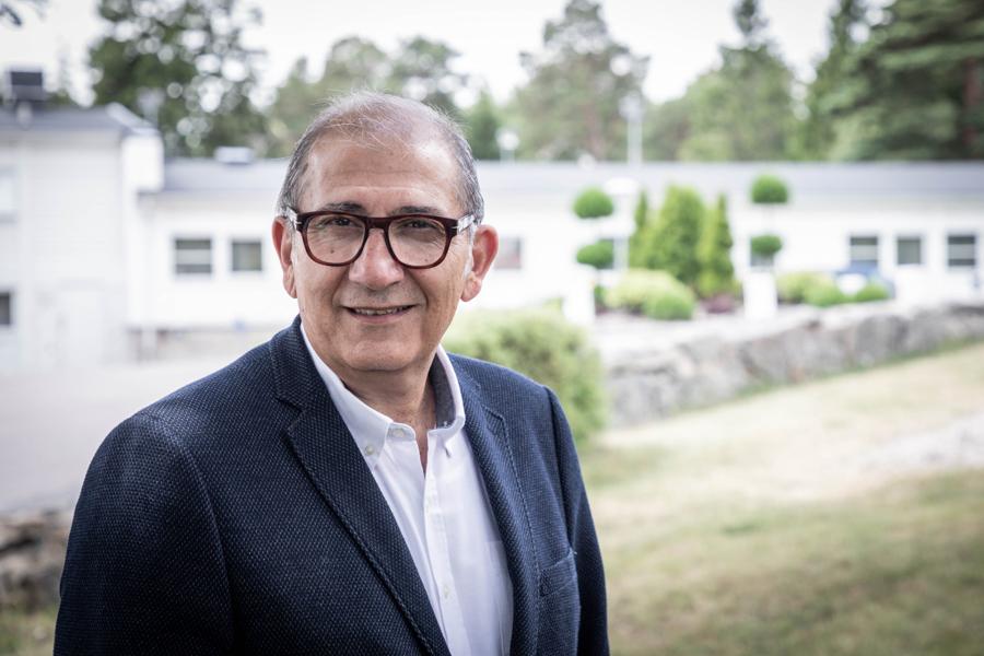Bijan Zainali (S), Västtrafiks styrelseordförande. Bijan Zainali (S), Västtrafiks styrelseordförande.