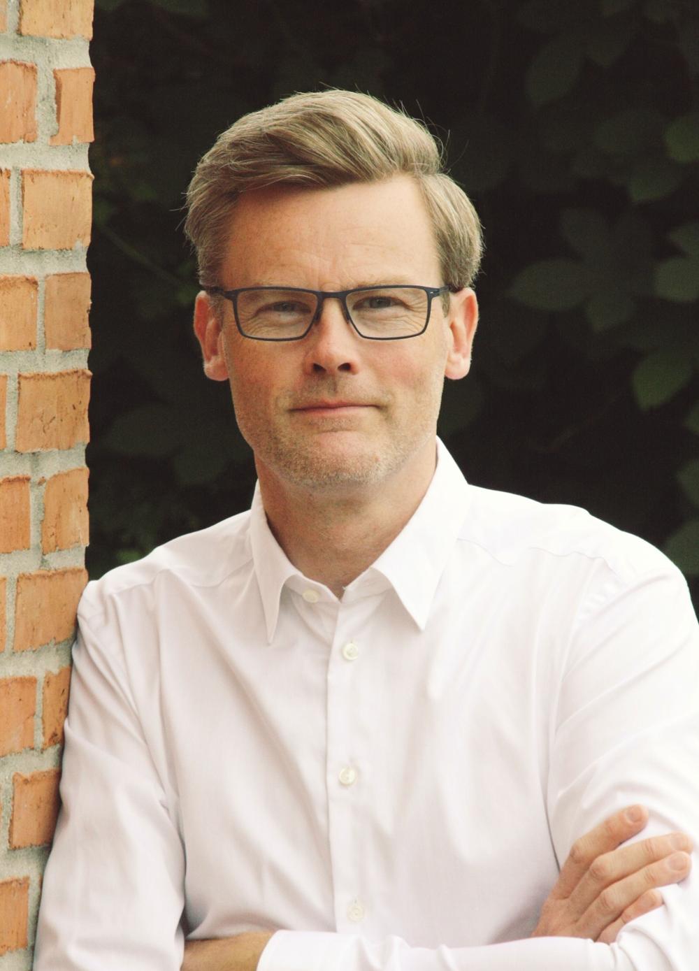 - Vi kan mærke, at kunderne værdsætter vores arbejde, så selvom vi er de første DGNB-konsulenter hos PPG, så er vi bestemt ikke de sidste, siger Claus Hjul Jensen. - Vi kan mærke, at kunderne værdsætter vores arbejde, så selvom vi er de første DGNB-konsulenter hos PPG, så er vi bestemt ikke de sidste, siger Claus Hjul Jensen.