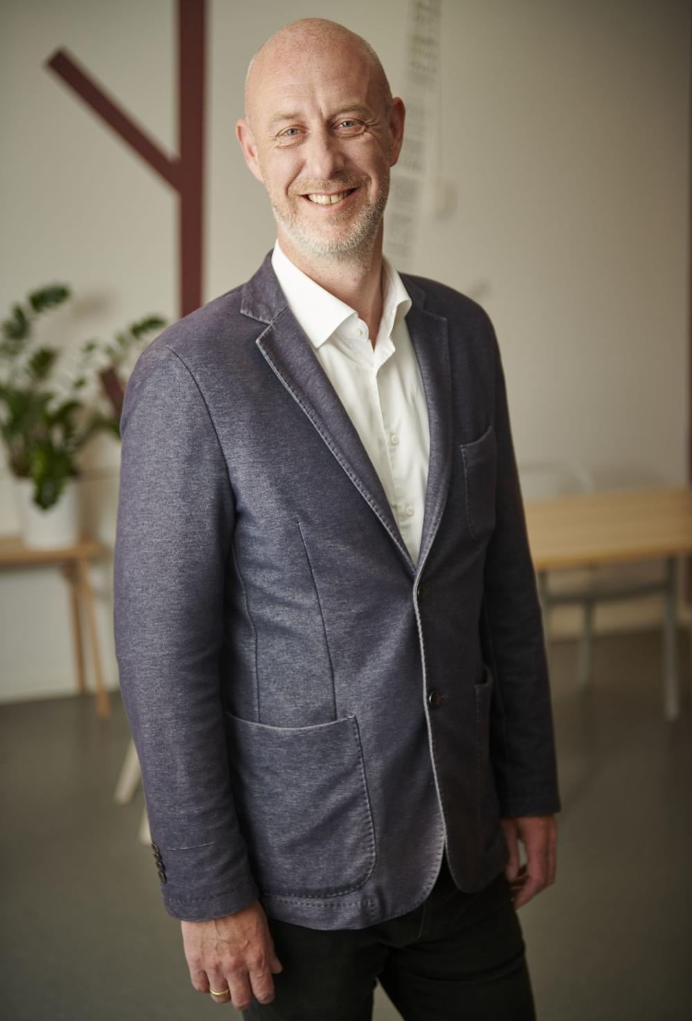 – Vores logistiske setup er hele rygraden i vores bestræbelser på at kunne servicere kunderne nu og i fremtiden, siger Peter Langskov, Country Customer Fulfilment Manager hos Ikea Danmark. – Vores logistiske setup er hele rygraden i vores bestræbelser på at kunne servicere kunderne nu og i fremtiden, siger Peter Langskov, Country Customer Fulfilment Manager hos Ikea Danmark.
