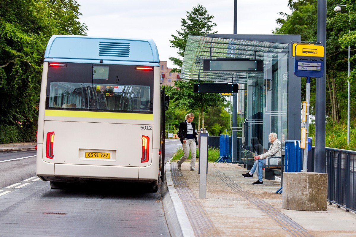 Didcot Plusbus Kritik af Plusbus-læskure: De giver ikke læ for regn og blæst | Aalborg ...