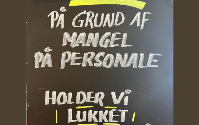 Hvad sker der: Cafe i turistby må holde lukket i højsæsonen