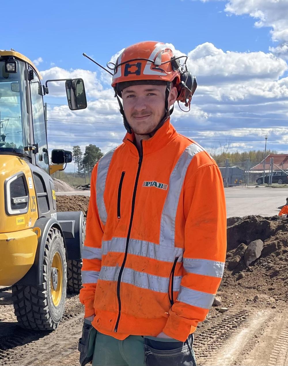 Entreprenören Peab använde en L25 Electric som kördes av Alfred Wallroth under projektet i Skövde. Entreprenören Peab använde en L25 Electric som kördes av Alfred Wallroth under projektet i Skövde.