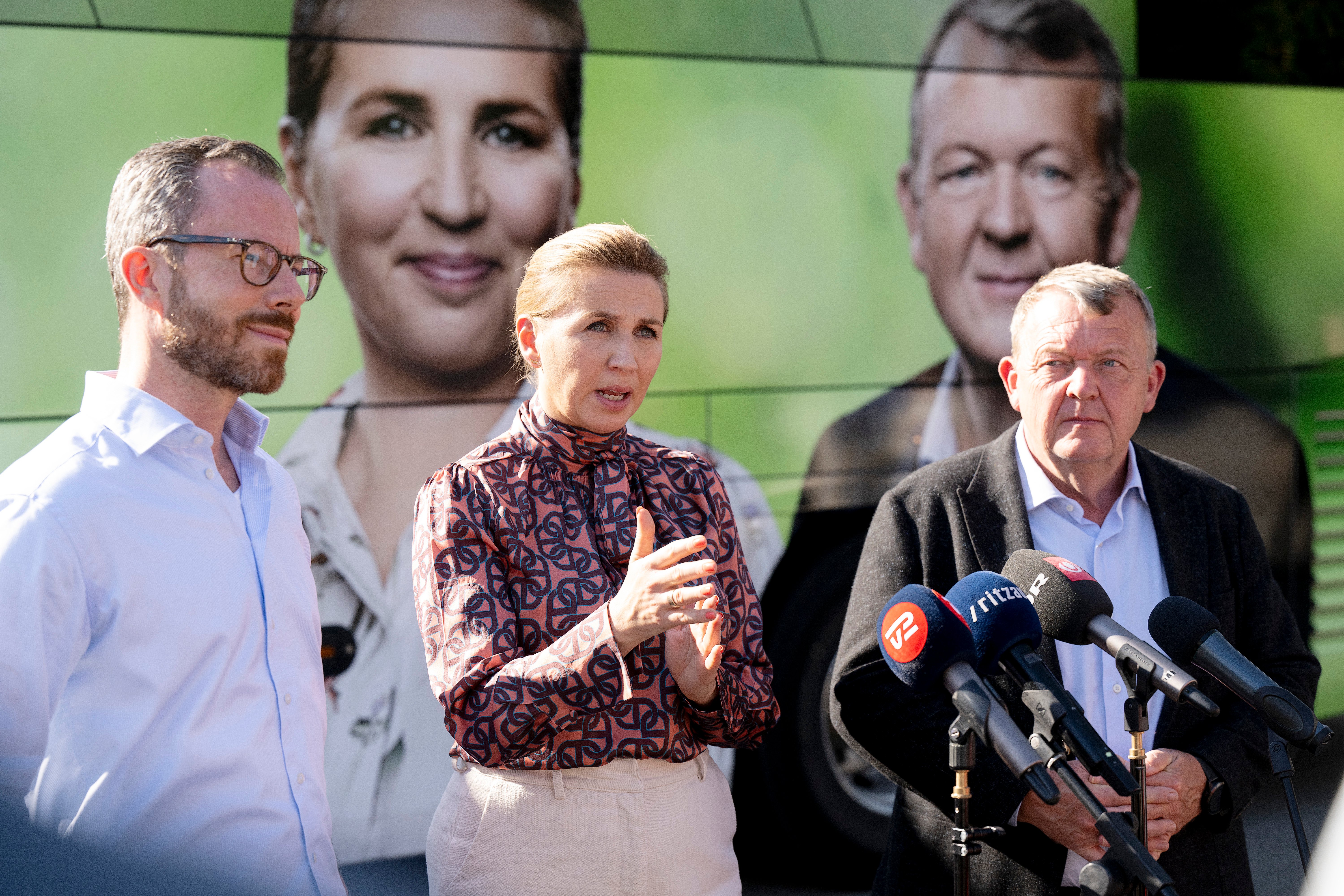 Vred demo mod Mette, Lars og Jakob: Hvorfor sender I ikke flere penge?