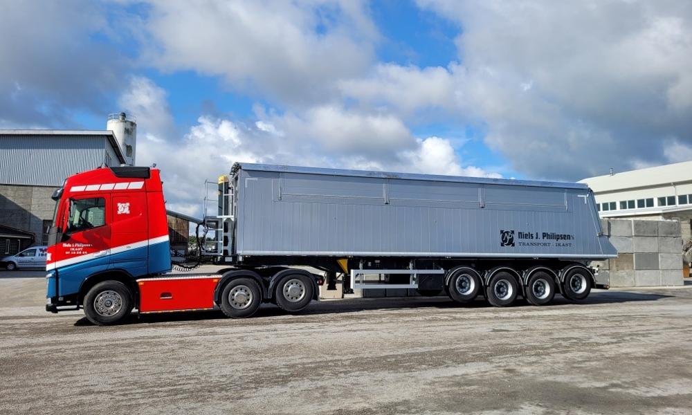 CMT-korntrailer til Niels J. Philipsen i Bording. CMT-korntrailer til Niels J. Philipsen i Bording.