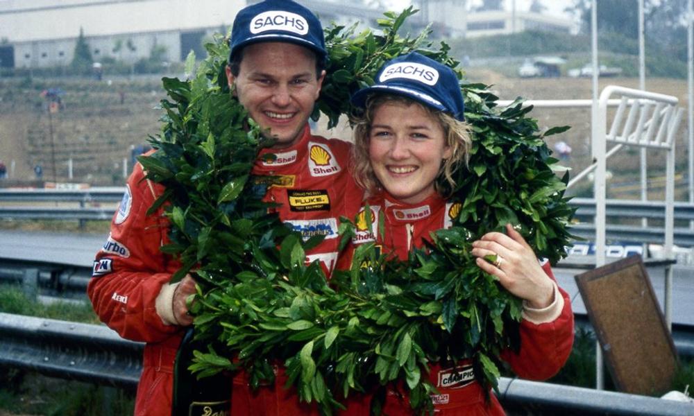 Susann firar med maken Kenneth efter EM-segern i ERA 1400 Cup i Lousada i Portugal 1994. Susann firar med maken Kenneth efter EM-segern i ERA 1400 Cup i Lousada i Portugal 1994.