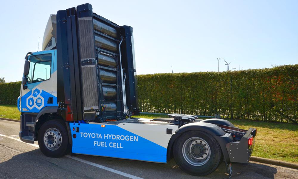 Toyota-brintlastbil i samarbejde med VDL Groep. Toyota-brintlastbil i samarbejde med VDL Groep.
