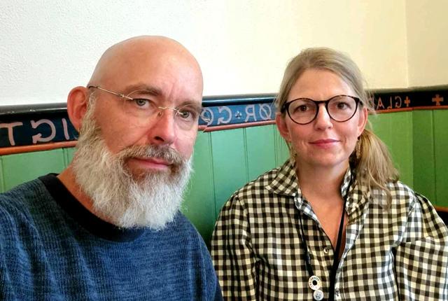 Allan Pinnerup og Mette Vested står på den nye støtteforening Rebild Kulturskoles Venner.