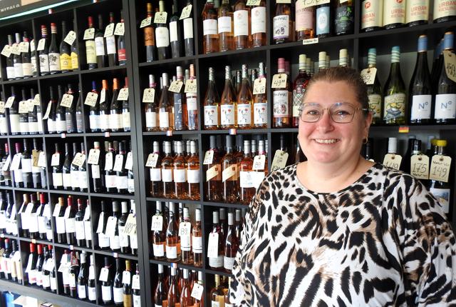 Maria Lund Madsen er den nye selvstændige vinkøbmand, der nu er medejer af Vild Med Vin.