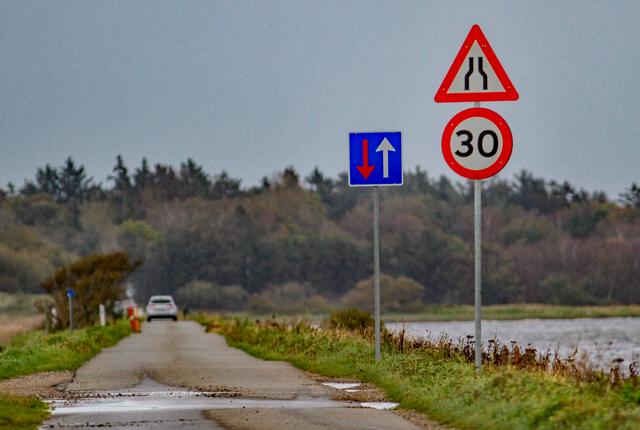 Når dæmningen mellem Gjøl og Øland åbner for sommertrafikken den 16. april, bliver det uden den forkætrede fartgrænse på 30 km/t.