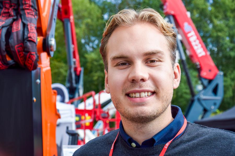 – Det är kul med en mässa med lift och kran i fokus, säger Max Carlsson. – Det är kul med en mässa med lift och kran i fokus, säger Max Carlsson.