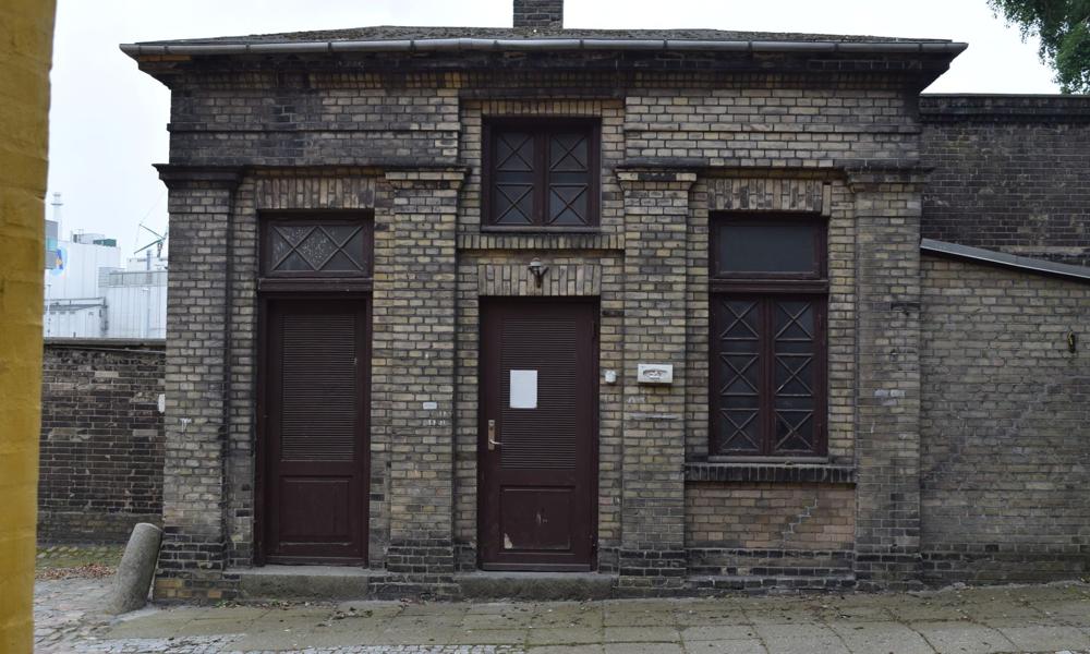 Det vides ikke, hvor længe at lygtehuset har stået i Mindegade 8, fordi den aldrig er blevet registreret. Det vides ikke, hvor længe at lygtehuset har stået i Mindegade 8, fordi den aldrig er blevet registreret.