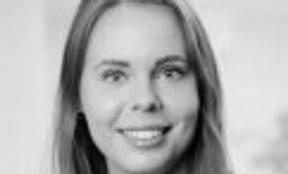 Astrid Hjort Bendixen er ansat som Customer Engagement Lead hos Tesls Danmark, hvor hun får ansvaret for at sætte strøm til Teslas marketing- og kommunikationsaktiviteter i Danmark. Astrid Hjort Bendixen er ansat som Customer Engagement Lead hos Tesls Danmark, hvor hun får ansvaret for at sætte strøm til Teslas marketing- og kommunikationsaktiviteter i Danmark.