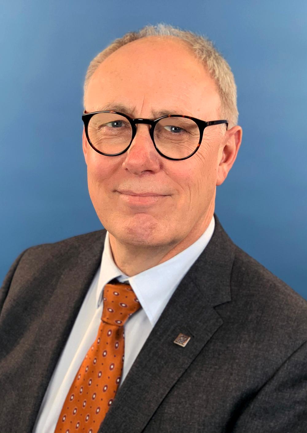 Thomas Lindén, chef för avdelningen kunskapsstyrning för hälso- och sjukvården, Socialstyrelsen. Thomas Lindén, chef för avdelningen kunskapsstyrning för hälso- och sjukvården, Socialstyrelsen.
