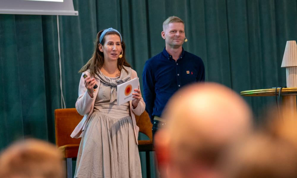 Jessika Szyber och Carl Humble vid Stora Trähus 2023 Jessika Szyber och Carl Humble vid Stora Trähus 2023