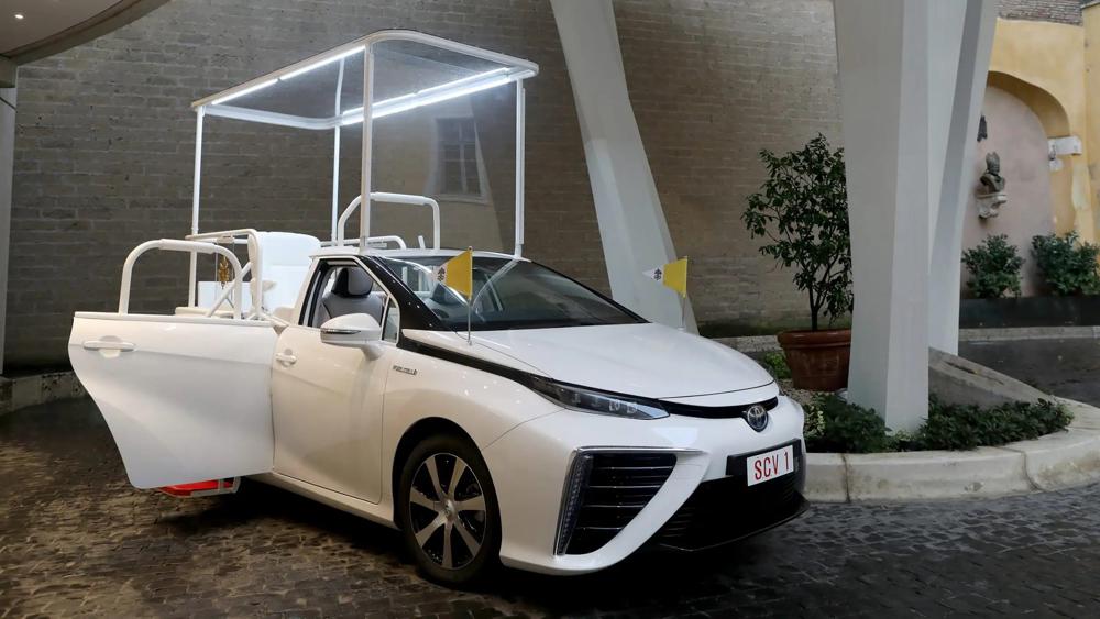 2020 Toyota Mirai. 2020 Toyota Mirai.
