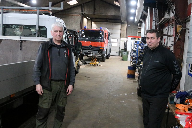Ud over ejerne beskæftiger Sæby Lastvognsopbygning fire dygtige og fleksible medarbejdere.