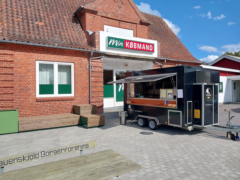 Daniel Hemmingsen har solgt sin Foodtrailer, der fremover kommer til at servere burgere m.v. i Malmø-området og måske på Sjælland.