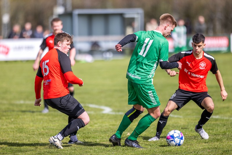 Brønderslev i røde bluser vandt lokalopgøret mod Fremad Nørhalne med hele 4-0.