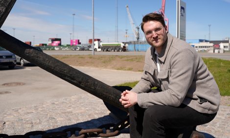 Port of Aalborg er en af dem, der undersøger egne løsninger, som skal sikre fremtidens elforbrug. - Vi er begyndt at bruge meget mere krudt på at finde ud af, hvad vi selv kan gøre, siger Andreas Vintervad, business development economist hos Port of Aalborg.