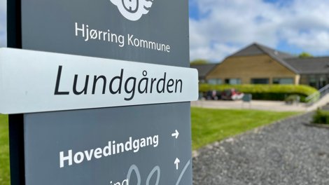 Ældrecenter Lundgården i Vrå har gennem lang tid haft omfattende problemer med højt arbejdspres hos både medarbejdere og ledelse, ligesom der har været talrige eksempler på vold mod personalet. Det afslører en aktindsigt i Arbejdstilsynets rapporter efter tre besøg tidligere på året.