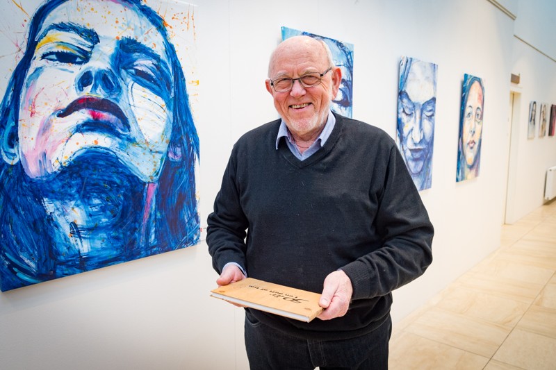 Egon Svendsen fortæller om sin opvækst 23.marts, og det er levende lokalhistorie fra Elling og Øster Holmen.