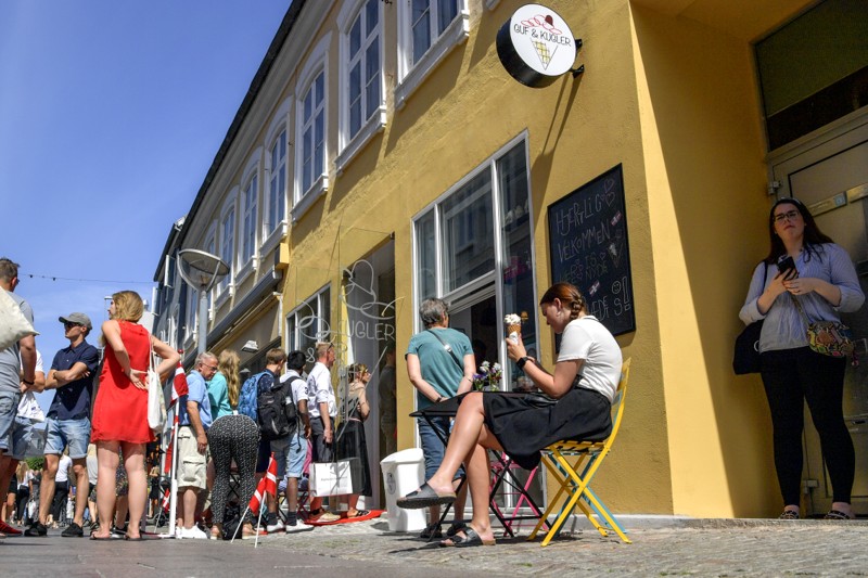 Der er ofte lange kø foran Guf & Kugler - også i afdelingen i Aalborg, der åbnede i 2018.