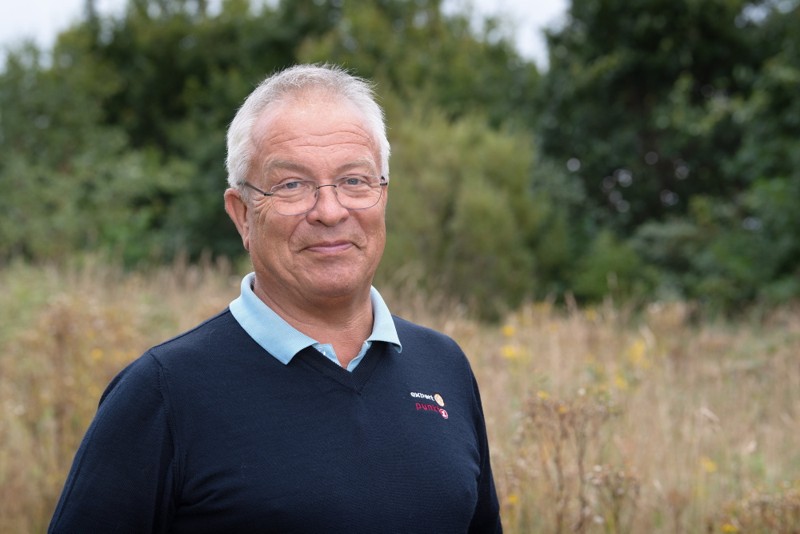 Formanden for plan- og miljøudvalget i Frederikshavn Kommune, Peter E. Nielsen (S), vil ikke tillade, at tre bygninger vest for Frederikshavn rives ned.