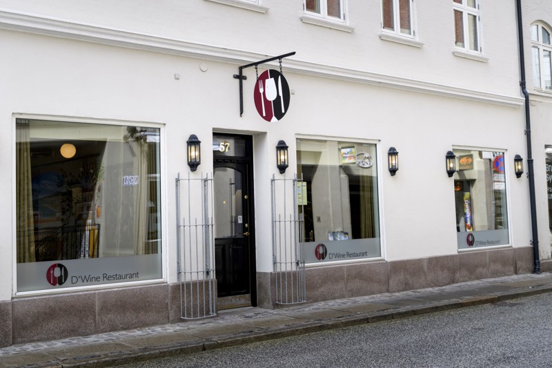 Kristian Ishøy har besluttet sig for at lukke sin restaurant. Han fortsætter dog sine aktiviteter lige på den anden side af gaden. Arkivfoto: Nicolas Cho Meier