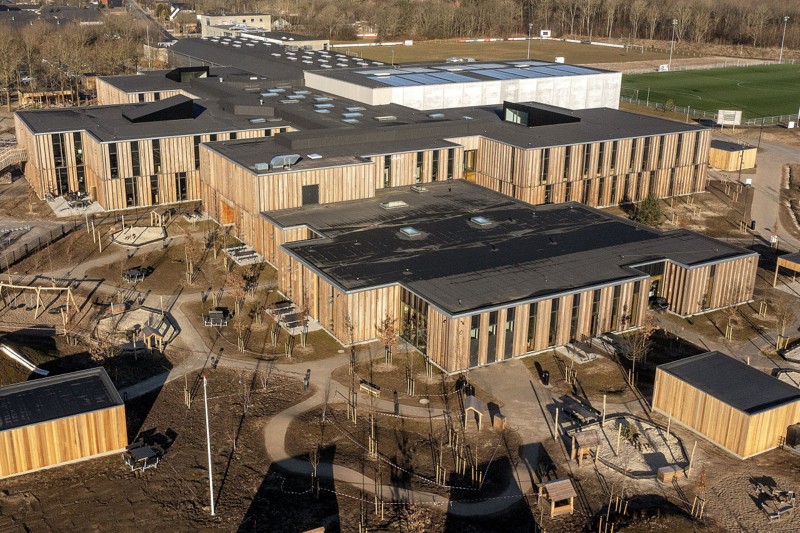 Vrå Børnehus blev allerede taget i brug ved årsskiftet, men onsdag var der officiel indvielse