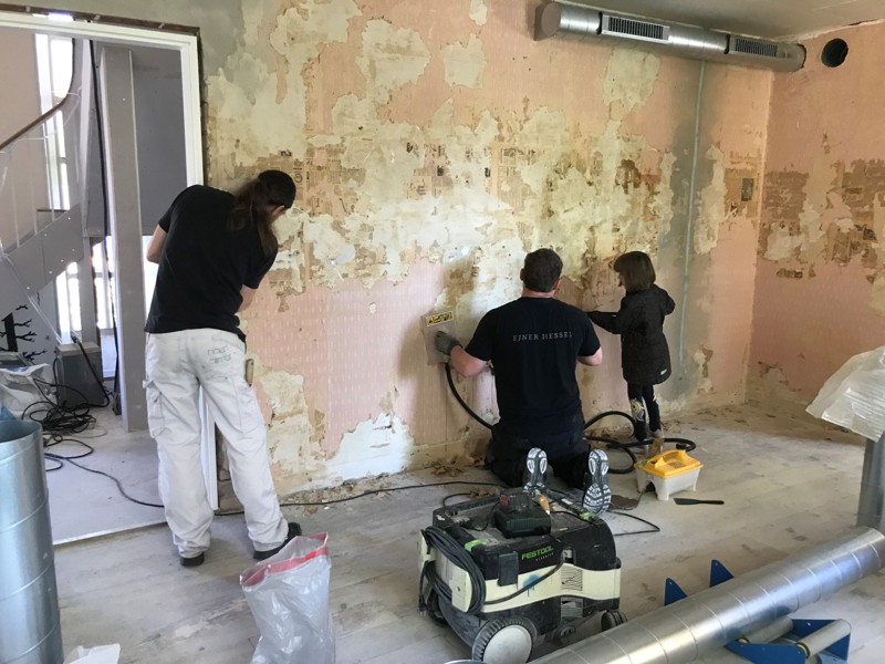 Hobro Friskole har købt ejendommen Jernbanegade 39 af Mariagerfjord Kommune for at indrette den til børnehave. Villaen rummede tidligere et kommunalt tilbud til unge sindslidende. Foto: Per Ølholm